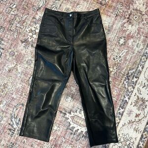 Wilfred (Aritzia) pleather trouser. Cropped. Size 12. Fits small.
